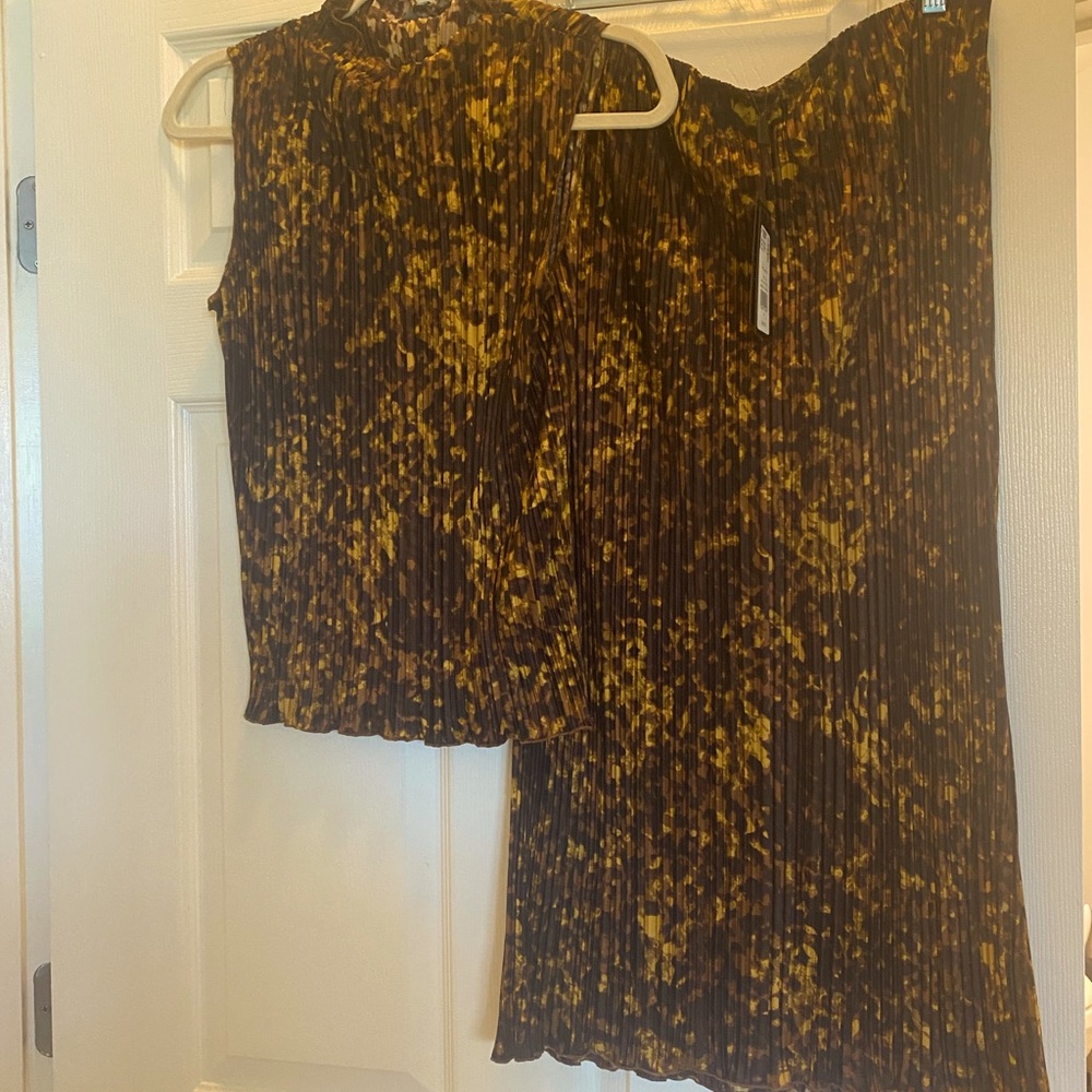 Rails Small top and Medium Skirt